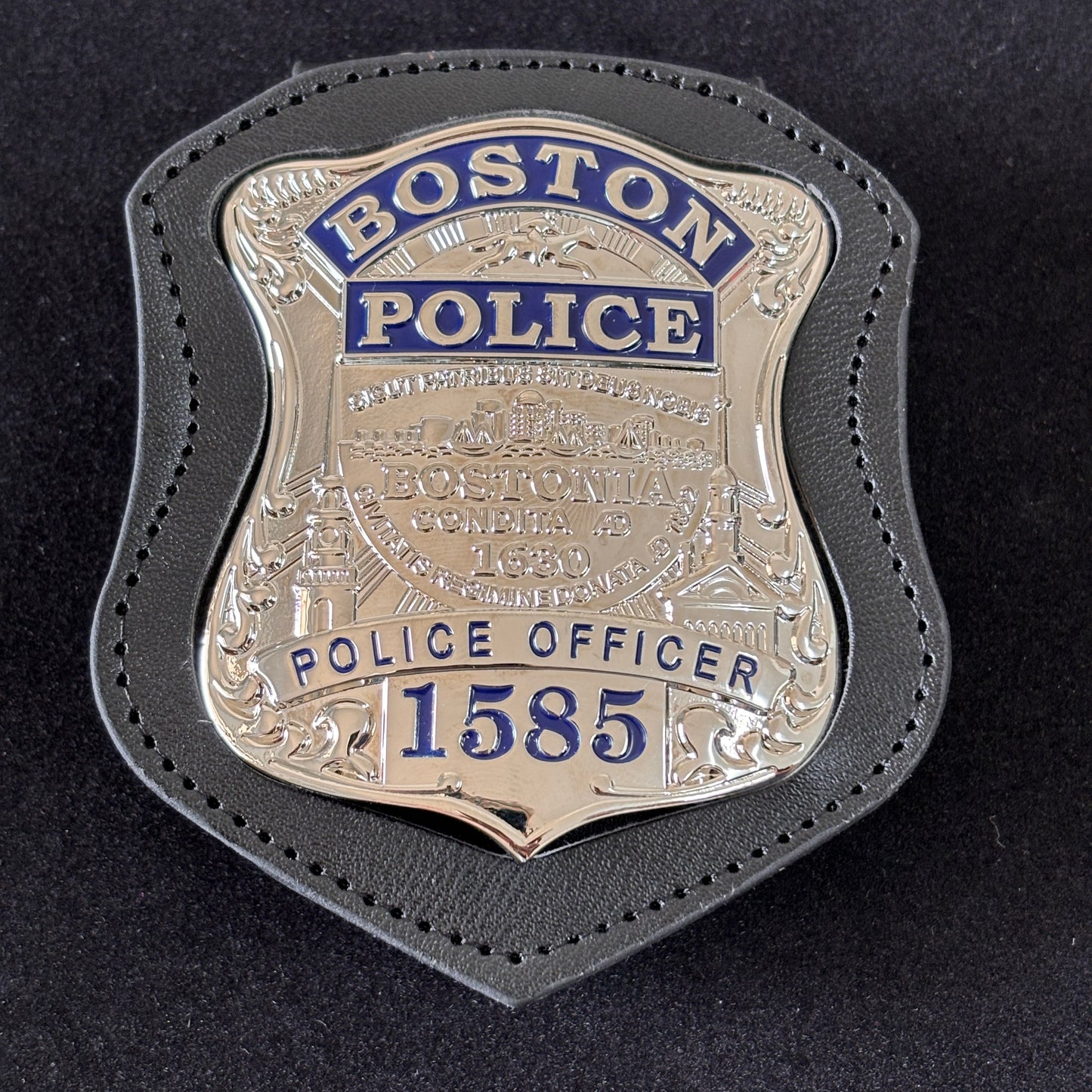 Boston Police Officer Movie Props Badge Badge With Number 1585